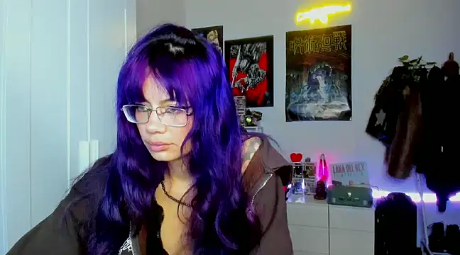 Snapshot of _sakae_ chatting on January 24, 6:35 am  sakae  online show from January 24, 6:35 am