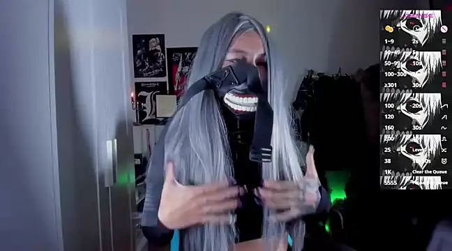 Snapshot of _sakae_ chatting on February 16, 7:04 am  sakae  online show from February 16, 7:04 am