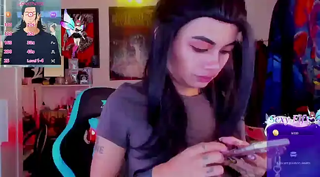 Snapshot of _sakae_ chatting on March 12, 7:13 am  sakae  online show from March 12, 7:13 am