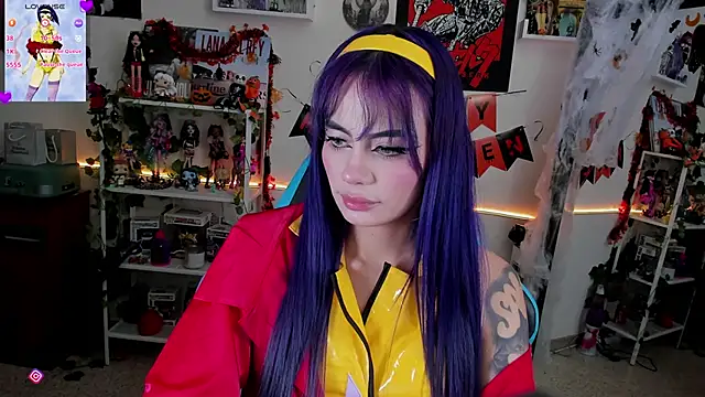 Snapshot of _sakae_ chatting on October 28, 12:30 pm  sakae  online show from October 28, 12:30 pm