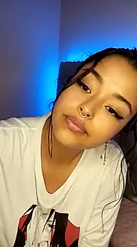 Snapshot of Ariana_Pierce chatting on January 22, 8:18 am Ariana Pierce online show from January 22, 8:18 am