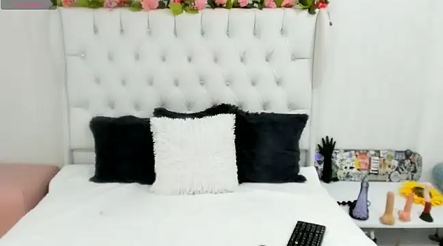 Snapshot of Valerik_cano1 chatting on January 23, 7:07 pm Valerik cano1 online show from January 23, 7:07 pm
