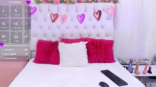 Snapshot of Valerik_cano1 chatting on March 14, 11:00 pm Valerik cano1 online show from March 14, 11:00 pm