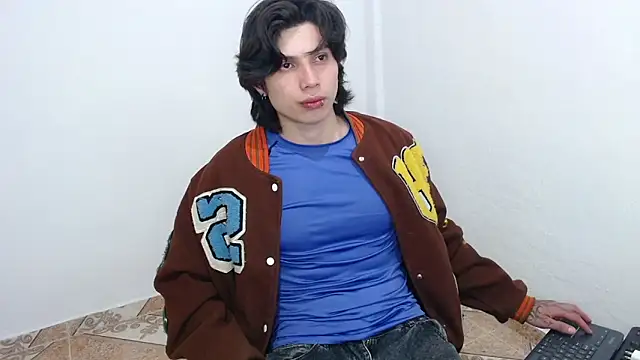 pervertsteens3 online show from February 17, 3:25 am