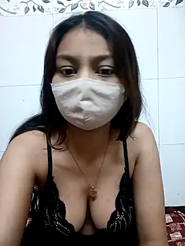 Snapshot of Alina_398 chatting on February 3, 2:24 pm Alina 398 online show from February 3, 2:24 pm