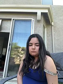 littlemissbabycakes online show from March 15, 8:15 pm