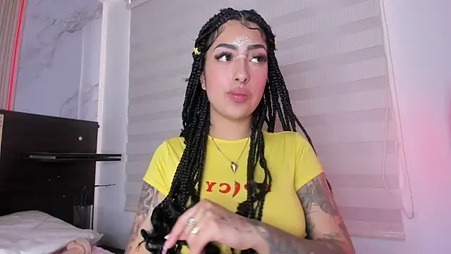 misscheelsee online show from January 23, 6:45 pm