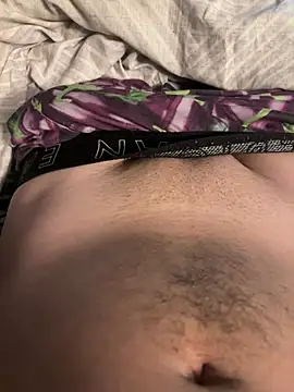 Snapshot of hotblondehandjob42 chatting on June 18, 10:41 am hotblondehandjob42 online show from June 18, 10:41 am