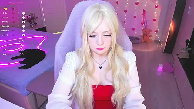 Amy honey angel online show from March 21, 9:45 am