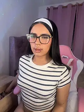 Emily-14 online show from November 13, 4:44 am