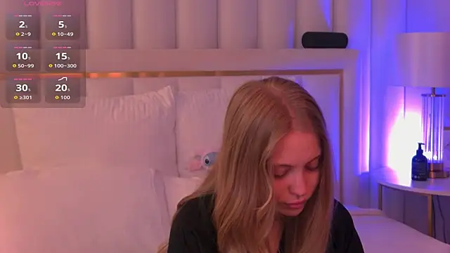 DorisHell online show from September 10, 6:08 pm