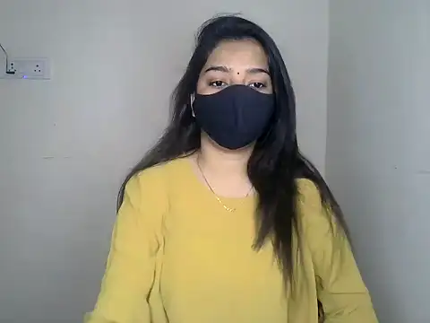 kritikadoll online show from April 11, 5:45 am