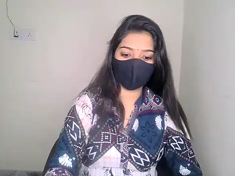 kritikadoll online show from April 17, 10:18 am