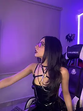 vampy dolll online show from November 23, 8:14 am