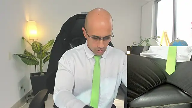 Snapshot of ryan_master_ chatting on December 27, 3:59 pm ryan master online show from December 27, 3:59 pm