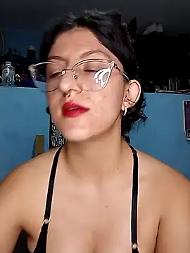 LoveElectra online show from February 1, 2:16 am