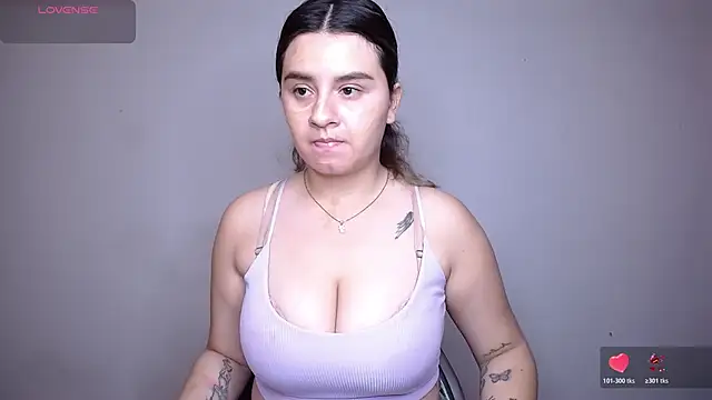 SaraBraun  online show from February 10, 5:39 pm