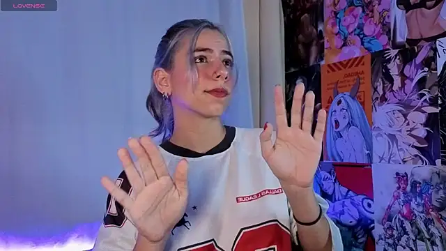 ArtemisaBlake online show from April 5, 4:31 am