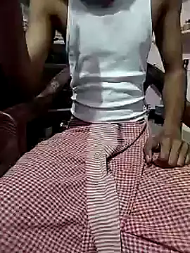 Snapshot of bananadick____ chatting on December 17, 1:05 pm bananadick online show from December 17, 1:05 pm