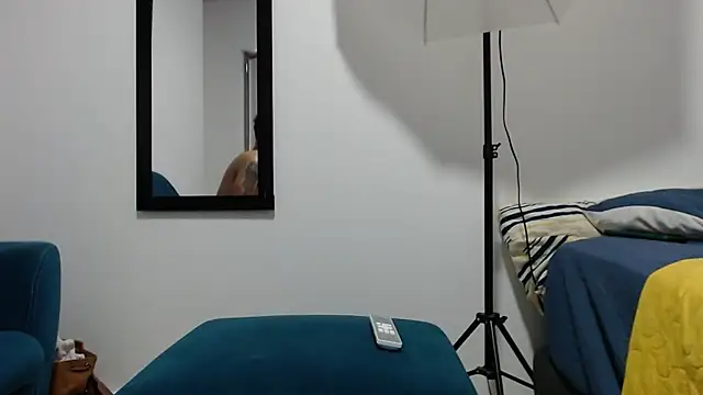 Snapshot of dream_fulfilled chatting on February 27, 12:23 pm dream fulfilled online show from February 27, 12:23 pm