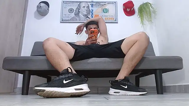 boss of cash online show from April 16, 12:39 pm