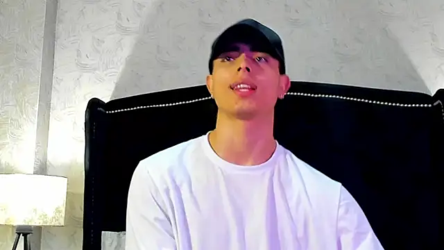 JoshRashfordd online show from February 10, 6:03 pm