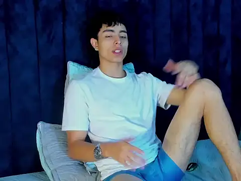 JoshRashfordd online show from March 2, 11:50 am
