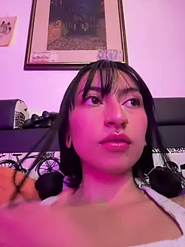 Any Roussee online show from May 13, 1:03 am