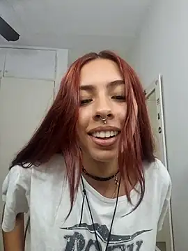 Snapshot of Jazmin-Cerezita chatting on October 24, 10:50 pm Jazmin-Cerezita online show from October 24, 10:50 pm