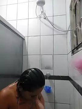 baixinhaloira online show from January 10, 12:49 am