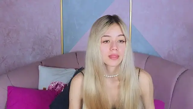 Snapshot of STELLA_RICH chatting on February 16, 3:58 am STELLA RICH online show from February 16, 3:58 am