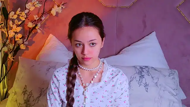 Snapshot of STELLA_RICH chatting on October 10, 9:14 pm STELLA RICH online show from October 10, 9:14 pm