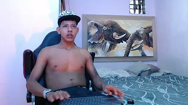 Snapshot of mr_stiven_ chatting on March 6, 3:35 am mr stiven online show from March 6, 3:35 am