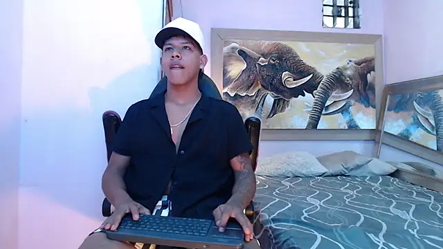 Snapshot of mr_stiven_ chatting on March 23, 5:21 am mr stiven online show from March 23, 5:21 am