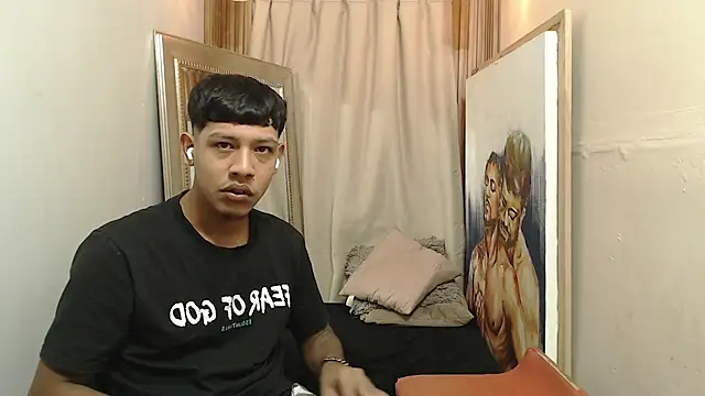 mr stiven  online show from December 3, 3:36 am