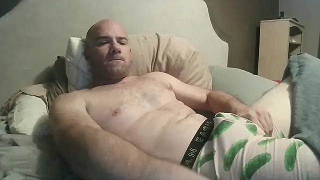 Snapshot of Nickj630 chatting on October 16, 4:02 am Nickj630 online show from October 16, 4:02 am