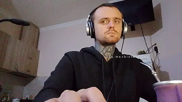 HappyZebra13 online show from February 3, 5:03 pm