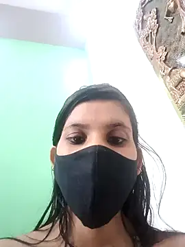 Snapshot of Aafreen_36 chatting on February 7, 9:26 am Aafreen 36 online show from February 7, 9:26 am