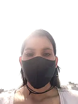 Snapshot of Aafreen_36 chatting on February 23, 6:07 am Aafreen 36 online show from February 23, 6:07 am