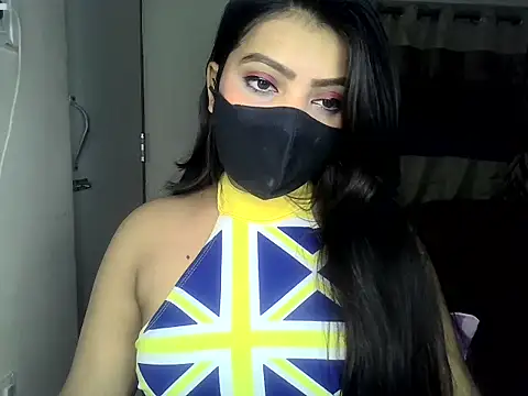 Snapshot of ishi_Beauty chatting on November 29, 5:54 am ishi Beauty online show from November 29, 5:54 am