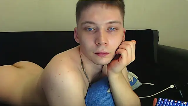 Snapshot of __sugarrebit chatting on January 15, 12:36 pm   sugarrebit online show from January 15, 12:36 pm