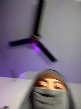 jazmin anbar online show from April 12, 10:31 am