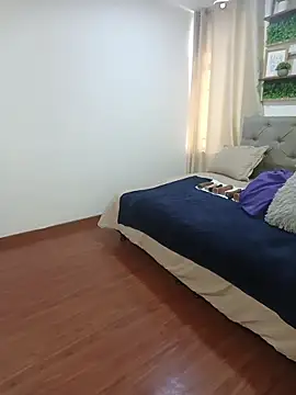 sasi luna online show from April 10, 1:16 pm