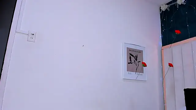 africa holmes online show from April 8, 2:44 am