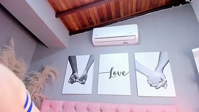 africa holmes online show from April 15, 2:29 am