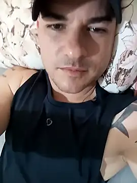 Snapshot of sigma358 chatting on December 14, 5:36 pm sigma358 online show from December 14, 5:36 pm