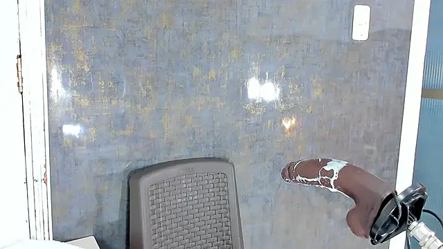 violett collins  online show from November 7, 3:17 am