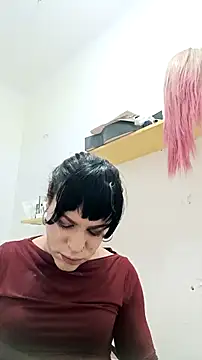 Snapshot of lunaxxxtreme chatting on January 13, 2:00 pm lunaxxxtreme online show from January 13, 2:00 pm