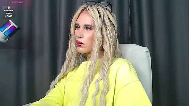 Cassie Bae online show from January 14, 4:50 pm