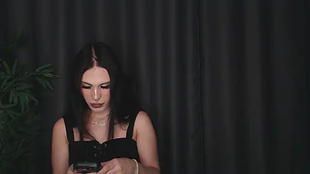 Cassie Bae online show from May 14, 12:45 pm